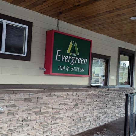 Evergreen Inn & Suites Portland (Adults Only) Екстериор снимка
